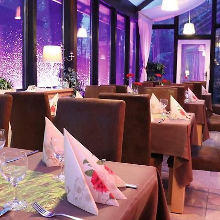 Hotel Feldmaus Olzheim 外观 照片