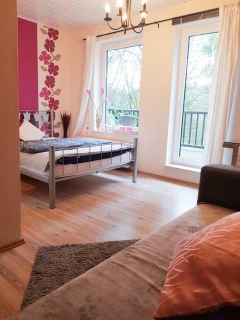 Hotel Feldmaus Olzheim 外观 照片